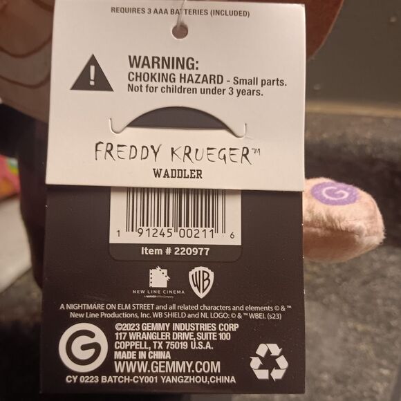 Gemmy 12 Inch Freddy Kruger Animated Greeter - Walks and Talks New with tags - Picture 4 of 5